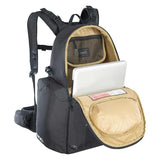 EVOC, CP 18L, Backpack, 18L, Black