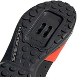 Five Ten Kestrel Lace Clipless Shoe - Men's Core Black / Solar Red / Grey Two