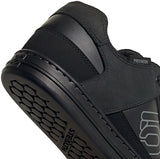 Five Ten Freerider DLX Flat Shoe - Men's Core Black / Core Black / Grey Three 7.5