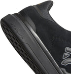 Five Ten Sleuth DLX Men's Flat Shoe: Black/Gray Six/Matte Gold 11